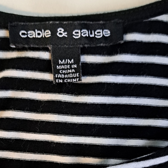 Cable & Gauge Black & White Striped Peplum Top Medium Women's Stretch V Neck - Picture 8 of 12